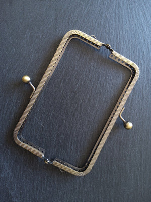 Antique Bronze 15.7cm Patterned Purse or Bag Frame Metal Kiss Clasp Rectangle