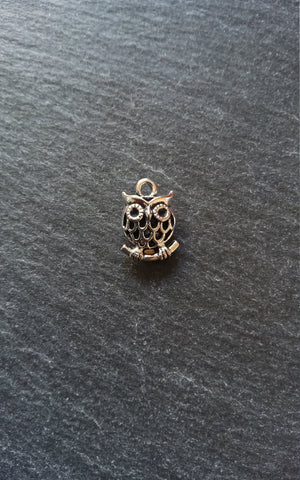 4 or 20 Owl Charms Antique Silver Tone Hollow 17x12x7mm Nickel FREE