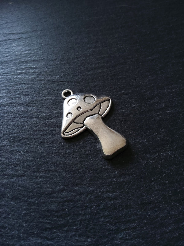 4 or 20 Large Mushroom Toadstool Charms Antique Silver Tone 41x29mm