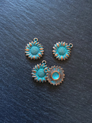 4 or 20 Antique Copper Sunflower Charms with Blue Patina 19.5x17x2.5mm