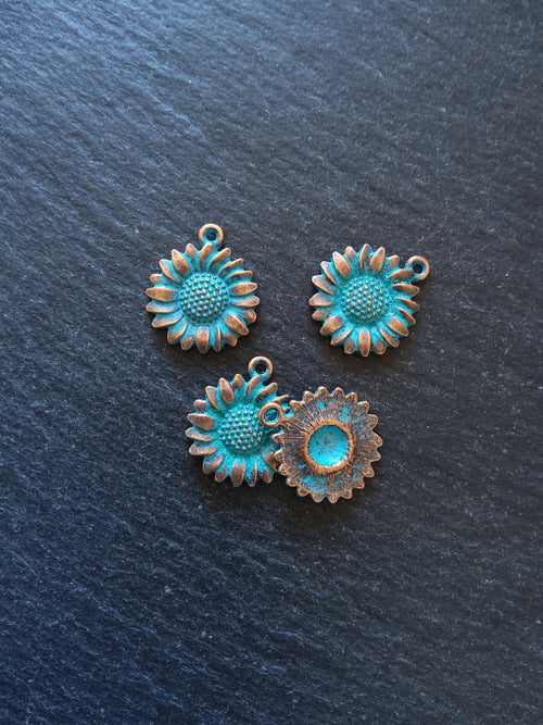 4 or 20 Antique Copper Sunflower Charms with Blue Patina 19.5x17x2.5mm