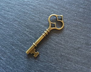 4 or 20 Antique Bronze Key Pendants Large 60x21x4mm