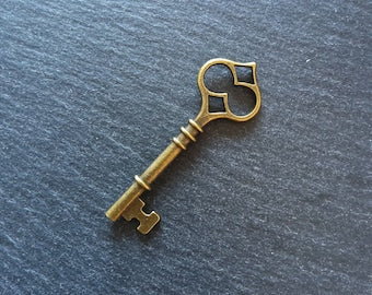 4 or 20 Antique Bronze Key Pendants Large 60x21x4mm