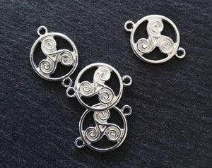6 or 30 Triple Spiral Triskelion Celtic Connector Charms Bright Silver Plated Round 28x20mm