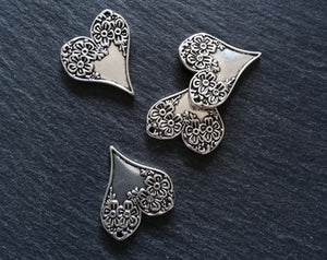 4 or 20 Heart Pendants with Flowers Double Sided Antique Silver Tone Alloy 28x26mm - ContentedCatz