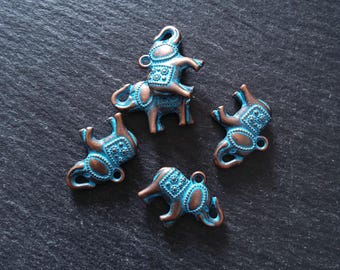 4 or 20 Antique Copper Tone Elephant Charms With Blue Patina 22x18x5mm