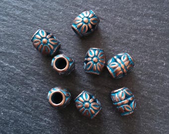 8 or 40 Flower Patterned Beads Antique Copper Tone Alloy with Blue Patina 10.3x8.8x8.5mm Hole: 3.9mm