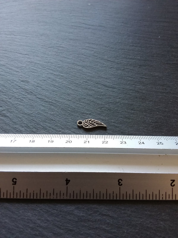 20 or 100 Small Bird or Angel Wing Charms Silver Tone 18x7mm