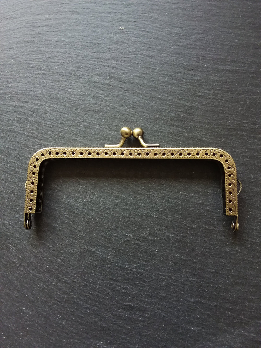 Patterned 12.7cm (5 inch) Antique Bronze Tone Metal Frame Kiss Clasp Rectangle For Purse or Bag 12.7x6.6cm