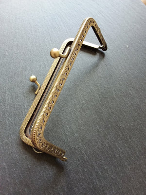Patterned 12.7cm (5 inch) Antique Bronze Tone Metal Frame Kiss Clasp Rectangle For Purse or Bag 12.7x6.6cm