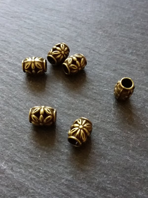 8 or 40 Flower Patterned 10mm Charm Beads Antique Bronze Tone 10x10mm Hole: 4.5mm Nickel FREE