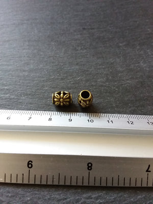 8 or 40 Flower Patterned 10mm Charm Beads Antique Bronze Tone 10x10mm Hole: 4.5mm Nickel FREE