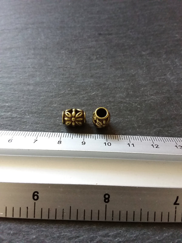 8 or 40 Flower Patterned 10mm Charm Beads Antique Bronze Tone 10x10mm Hole: 4.5mm Nickel FREE