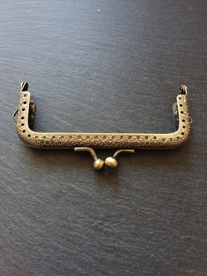 Antique Bronze 10.7cm Patterned Purse or Bag Frame Metal Kiss Clasp Rectangle - ContentedCatz