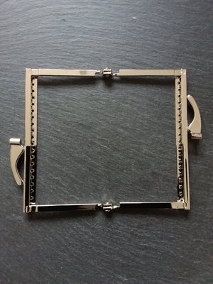 Bright Silver 10.5cm Plain Metal Frame Kiss Clasp Rectangle For Purse or Bag ( 4 1/8 inch )