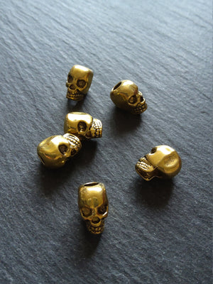 8 or 40 Skull Beads 12mm Antique Gold Tone Alloy 12x8x10mm Hole: 3.5mm Vertical