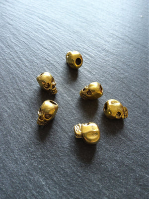 8 or 40 Skull Beads 12mm Antique Gold Tone Alloy 12x8x10mm Hole: 3.5mm Vertical