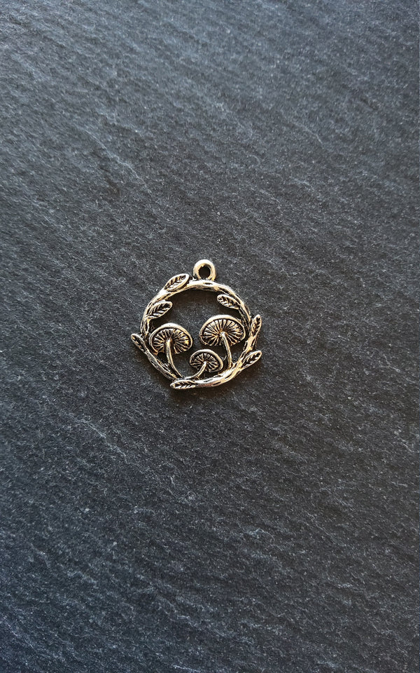 4 or 20 Mushroom Toadstool Round Forest Charms Antique Silver Tone 21x20mm