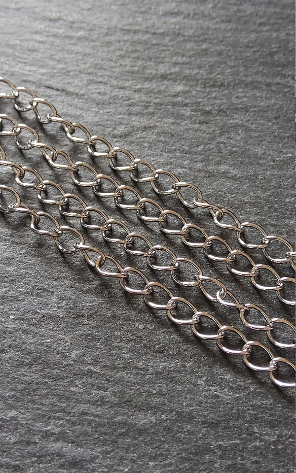 1m of Stainless Steel Twisted Curb Chain 5x3.5x0.6mm Closed Link
