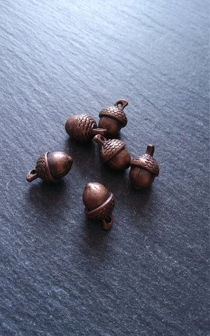 6 or 30 Acorn Charms Antique Copper Tone Solid Alloy 15x10mm