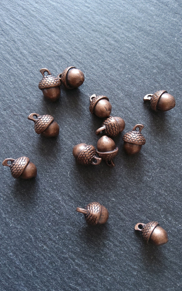 6 or 30 Acorn Charms Antique Copper Tone Solid Alloy 15x10mm