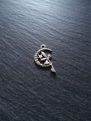 10 or 50 Fairy Crescent Moon Charms Antique Silver Tone 25x15mm