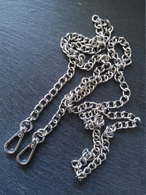 Alloy Chain Bag Strap with Lobster Clasps. Silver Tone. 47 inches (120cm) Long. 8.3mm Wide