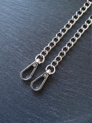Alloy Chain Bag Strap with Lobster Clasps. Silver Tone. 47 inches (120cm) Long. 8.3mm Wide