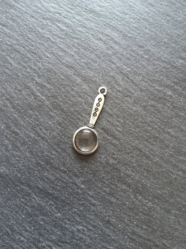 4 or 20 Magnifying Glass Charms Antique Silver Tone Alloy & Glass 32x12mm 4.4mm Thick - ContentedCatz