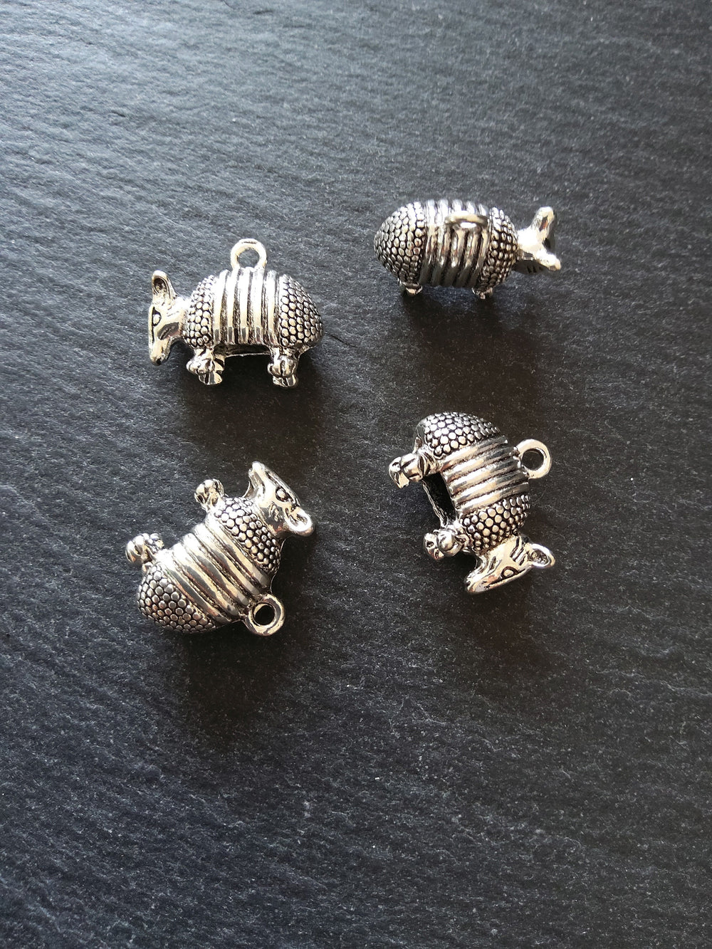 2 or 10 Armadillo Charms 3D & Antique Silver Tone Metal Alloy 19x17x8mm - ContentedCatz