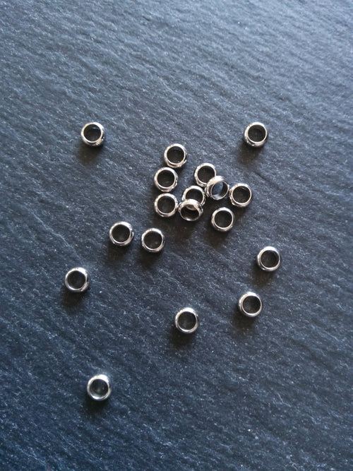 10 or 50 Stainless Steel 5mm Solid Round Closed Ring Spacer Beads 5x2mm. Hole: 3.2mm