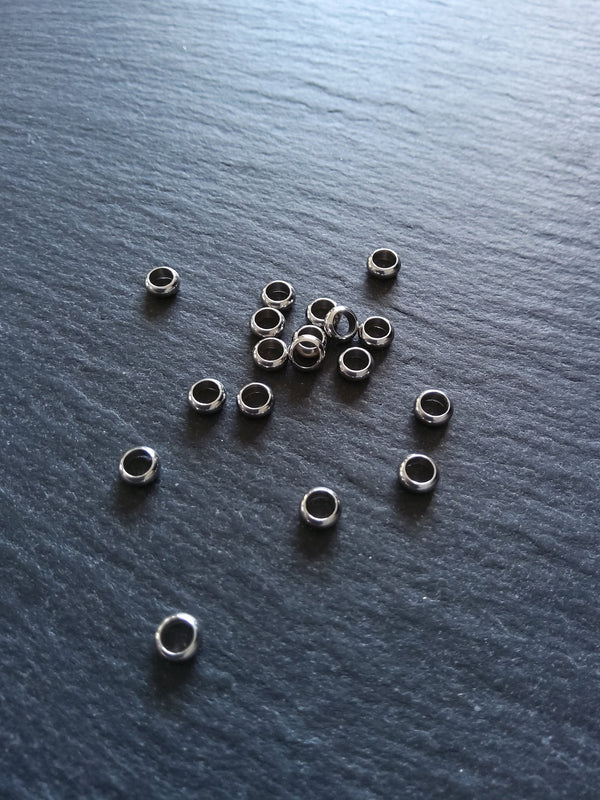 10 or 50 Stainless Steel 5mm Solid Round Closed Ring Spacer Beads 5x2mm. Hole: 3.2mm