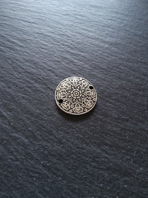 6 or 30 Antique Silver Tone 19mm Flower Mandala Round Disc Connector Charms