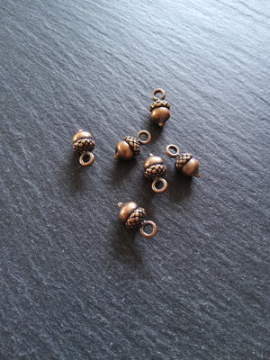 8 or 40 Acorn Charms Antique Copper Tone 14x7mm
