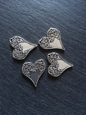 4 or 20 Heart Pendants with Flowers Double Sided Antique Silver Tone Alloy 28x26mm - ContentedCatz