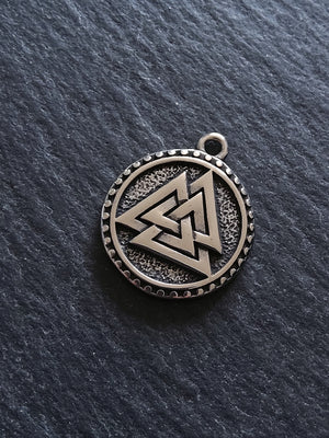 Round Norse Valknut Symbol Pendant Odin's Knot Stainless Steel 25x21x3mm