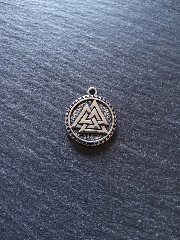 Round Norse Valknut Symbol Pendant Odin's Knot Stainless Steel 25x21x3mm
