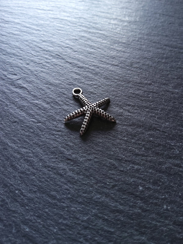2 or 10 Starfish Charms Real Silver Plated Alloy 20x20x3mm Nickel FREE