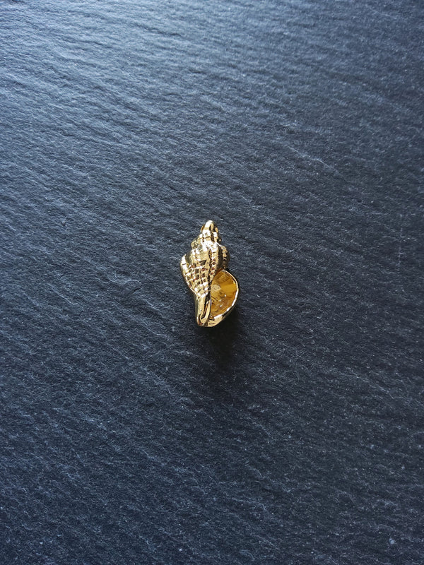 2 or 10 Conch Sea Shell Charms Real 14K Gold Plated Alloy 21x12x8mm. Nickel FREE