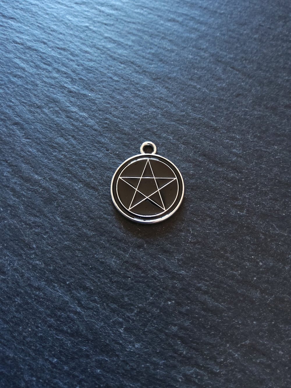 4 or 20 Pentagram Charms Silver Tone Alloy & Black Enamel 20x17mm