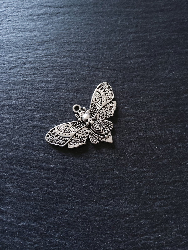 4 or 20 Large Moth Charms Antique Silver Alloy 43x27mm