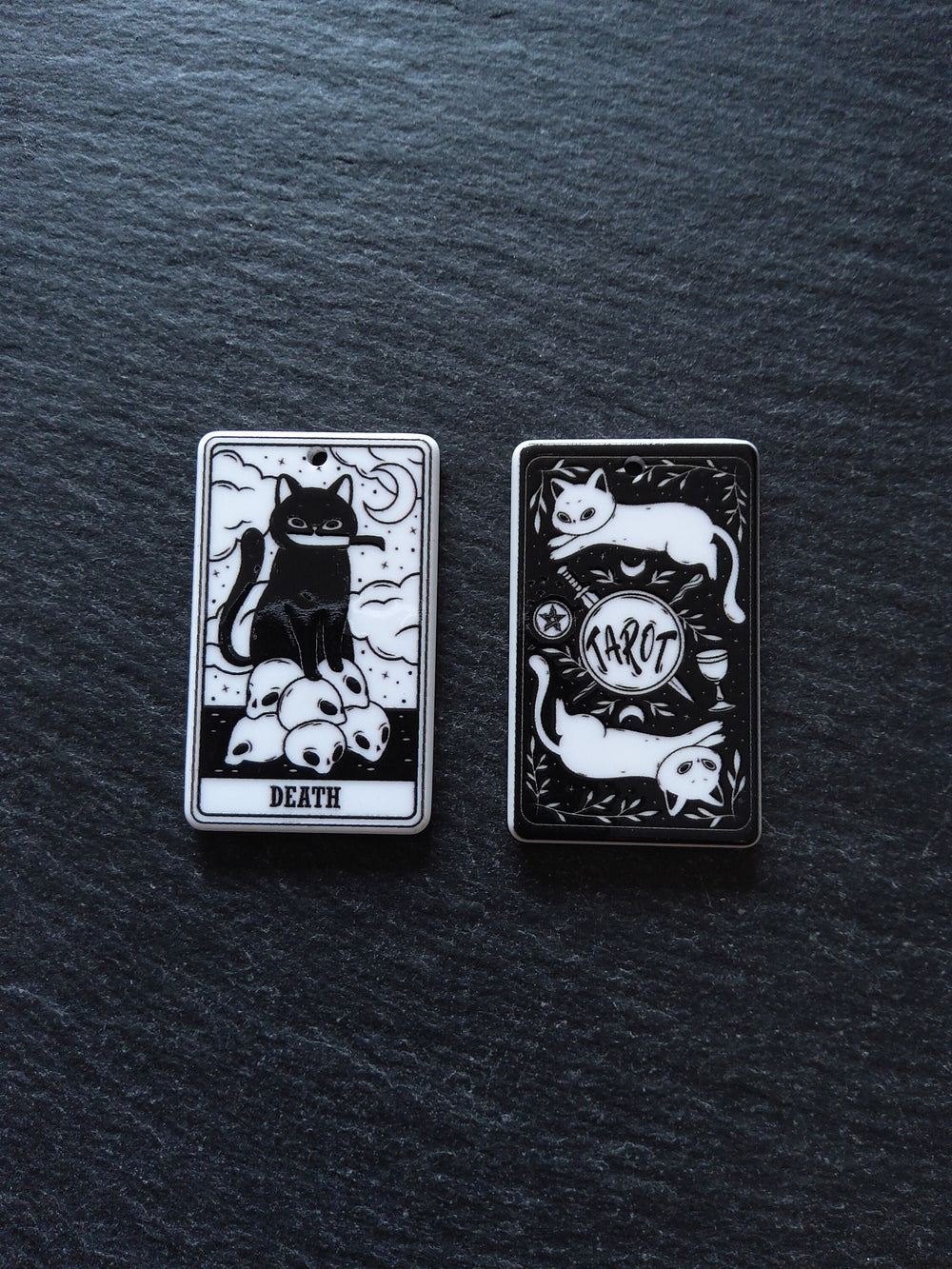 2 or 10 Death Cat Tarot Card Charms White & Black Resin 38x23mm - ContentedCatz