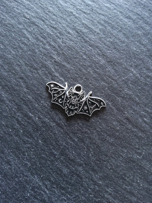 4 or 20 Flying Vampire Bat Charms Antique Silver Alloy & Black Enamel 26x14mm