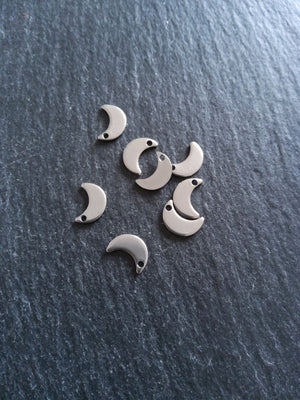 10 or 50 Stainless Steel Crescent Moon Charms 10x7x1mm
