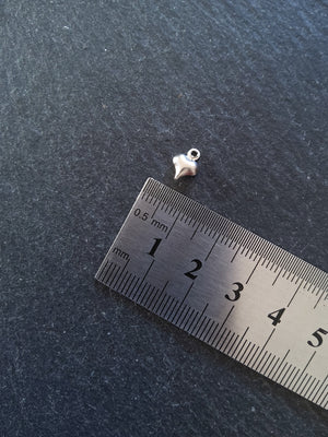 20 or 100 Stainless Steel Tiny Heart Charms Silver Tone 9x6x3mm