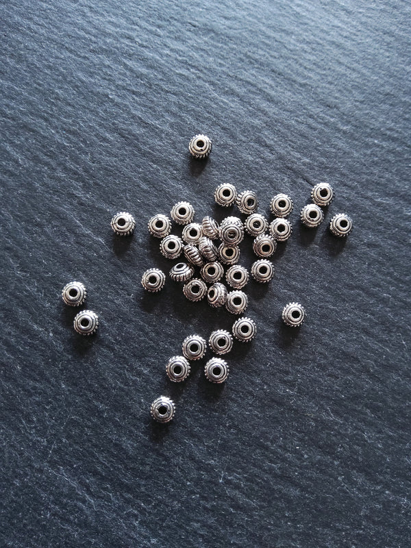 100 or 500 Wheel Spacer Beads 5mm Diameter Antique Silver Tone Alloy 5x3mm Hole: 1.1mm