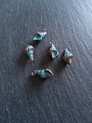 4 or 20 Antique Copper Shell Charms with Blue Patina 21x10mm
