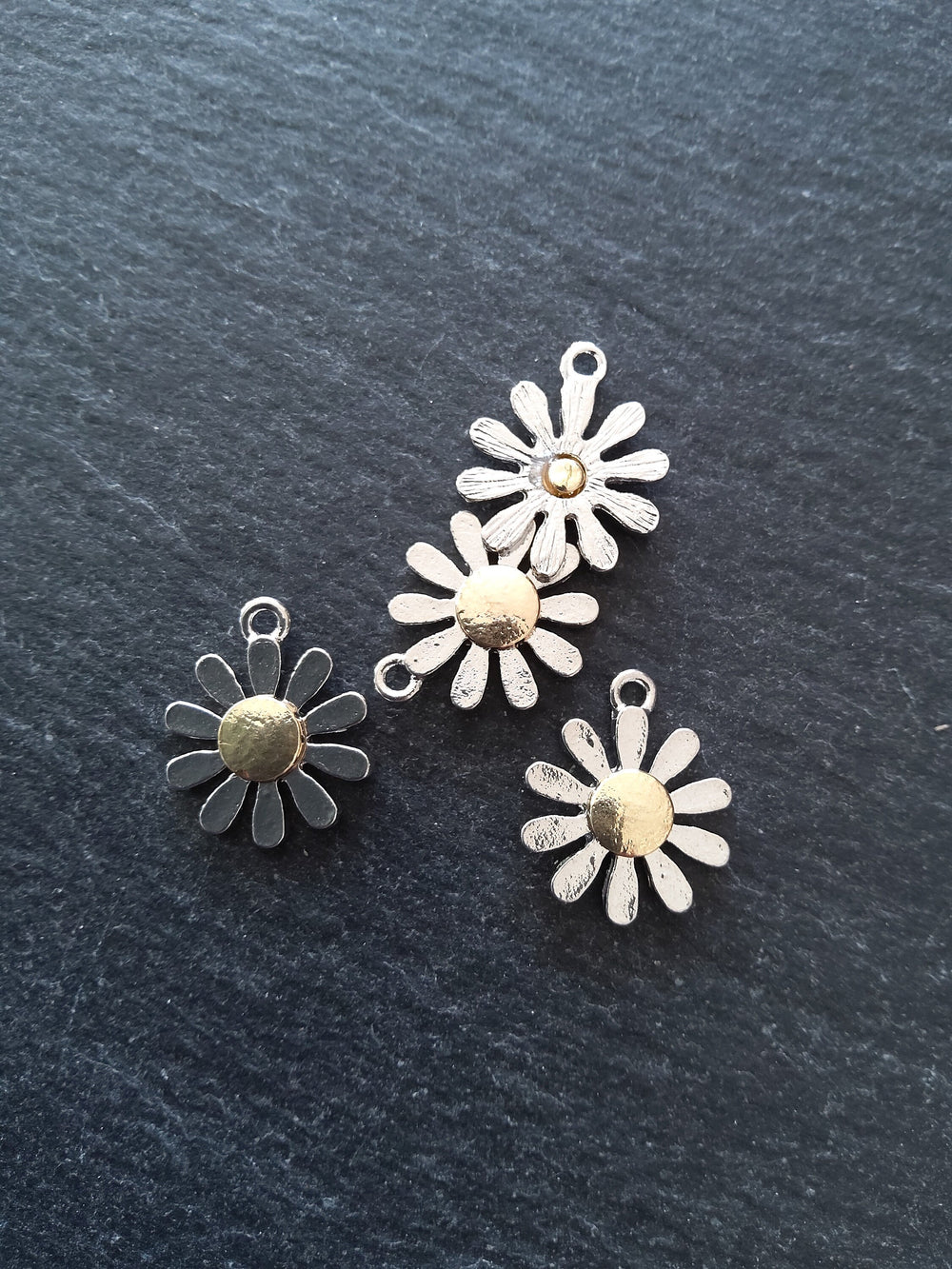 2 or 10 Daisy Flower Charms Silver & Gold 18x15mm