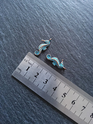 12 or 60 Antique Copper Seahorse Charms with Blue Patina 22x9x3mm