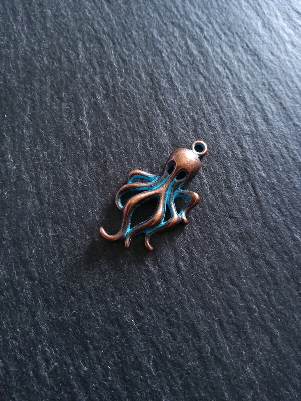 8 or 40 Antique Copper Octopus Charms with Blue Patina 31x17x5mm